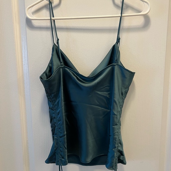 NWT Dynamite cowl neck tank top size M - Picture 2 of 5